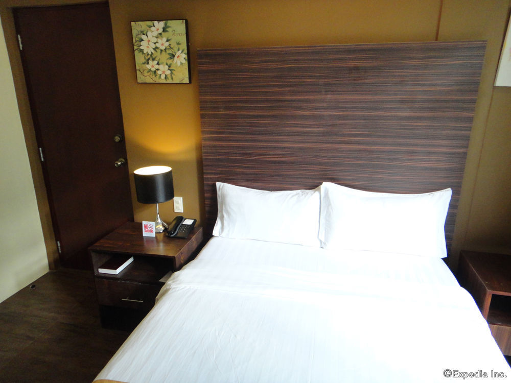 Aziza Paradise Hotel Пуэрто-Принцеса Экстерьер фото
